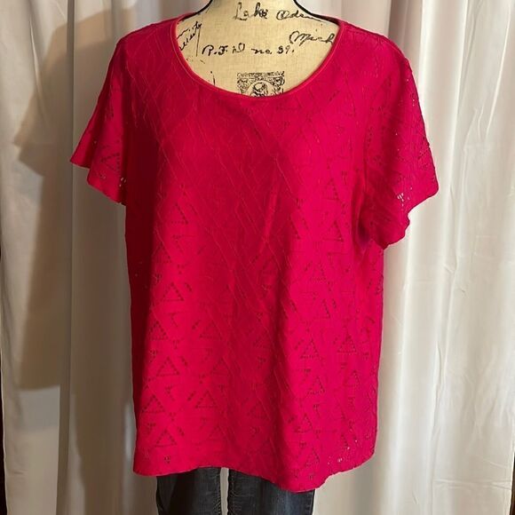 Beautiful lined short sleeve top - Picture 2 of 10